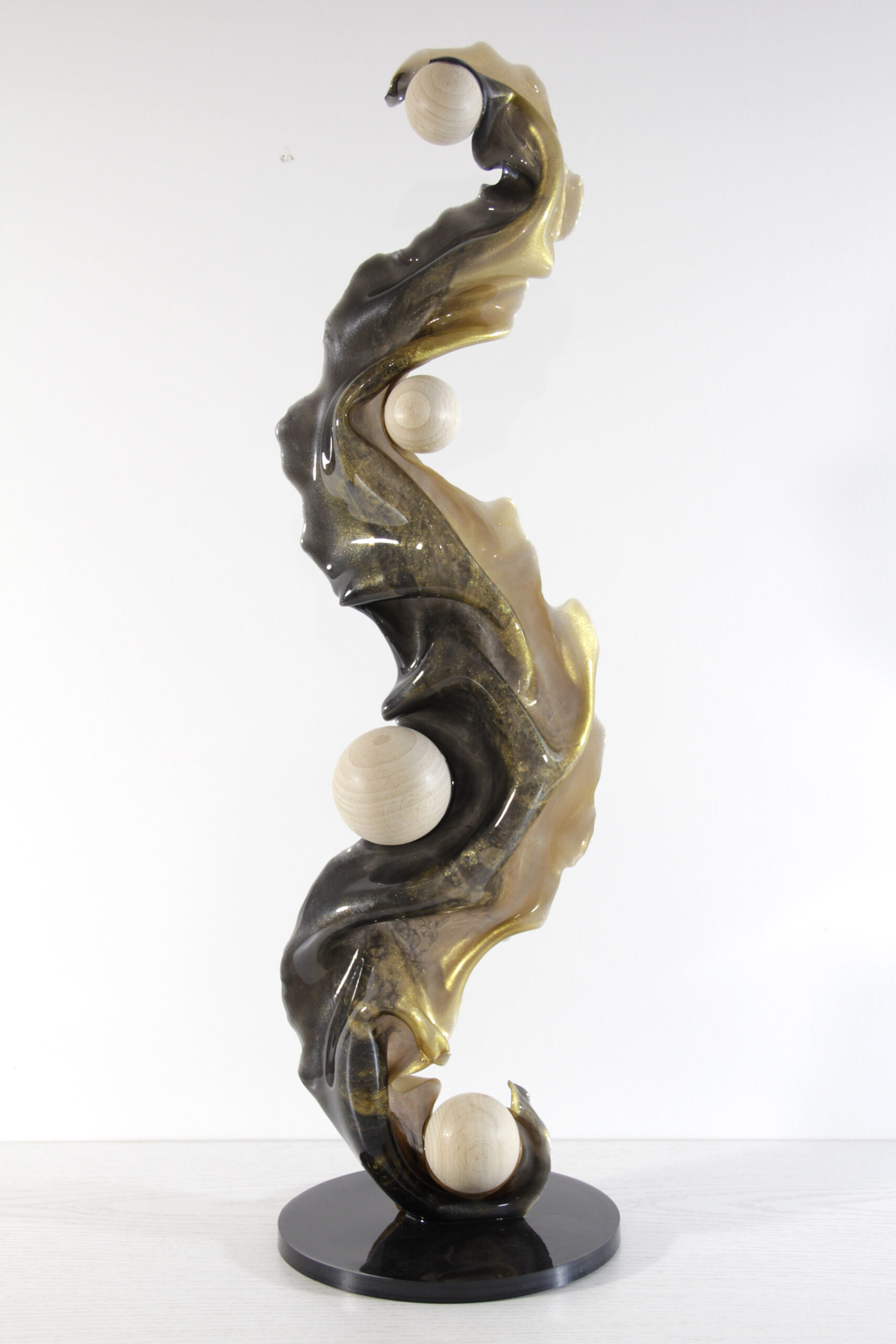 Golden tentacle 01