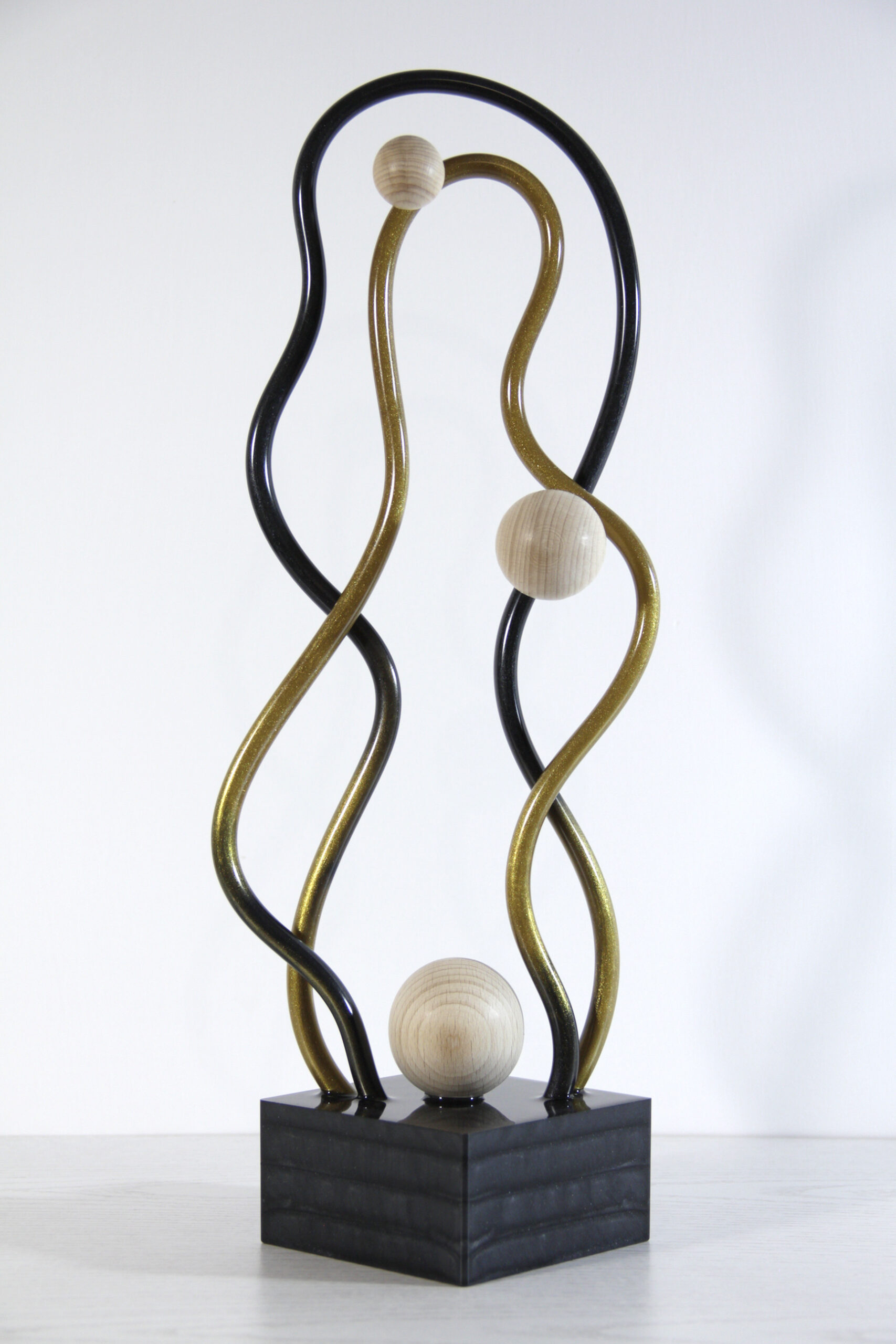 Golden organism 01